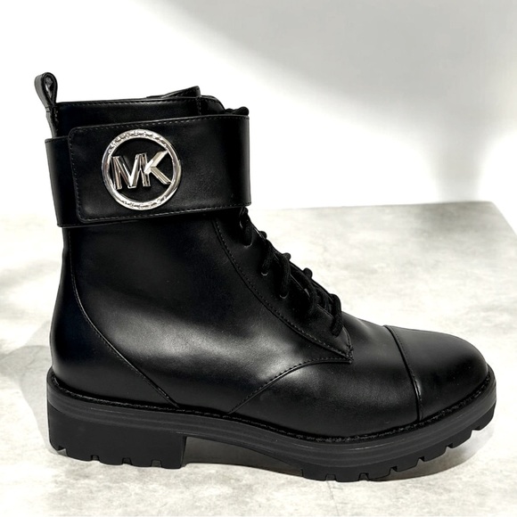 🆕 NWT Michael Kors Tatum Leather Combat Boots - Picture 2 of 7